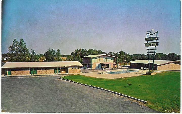 Arab motel SuAnn on hwy 231